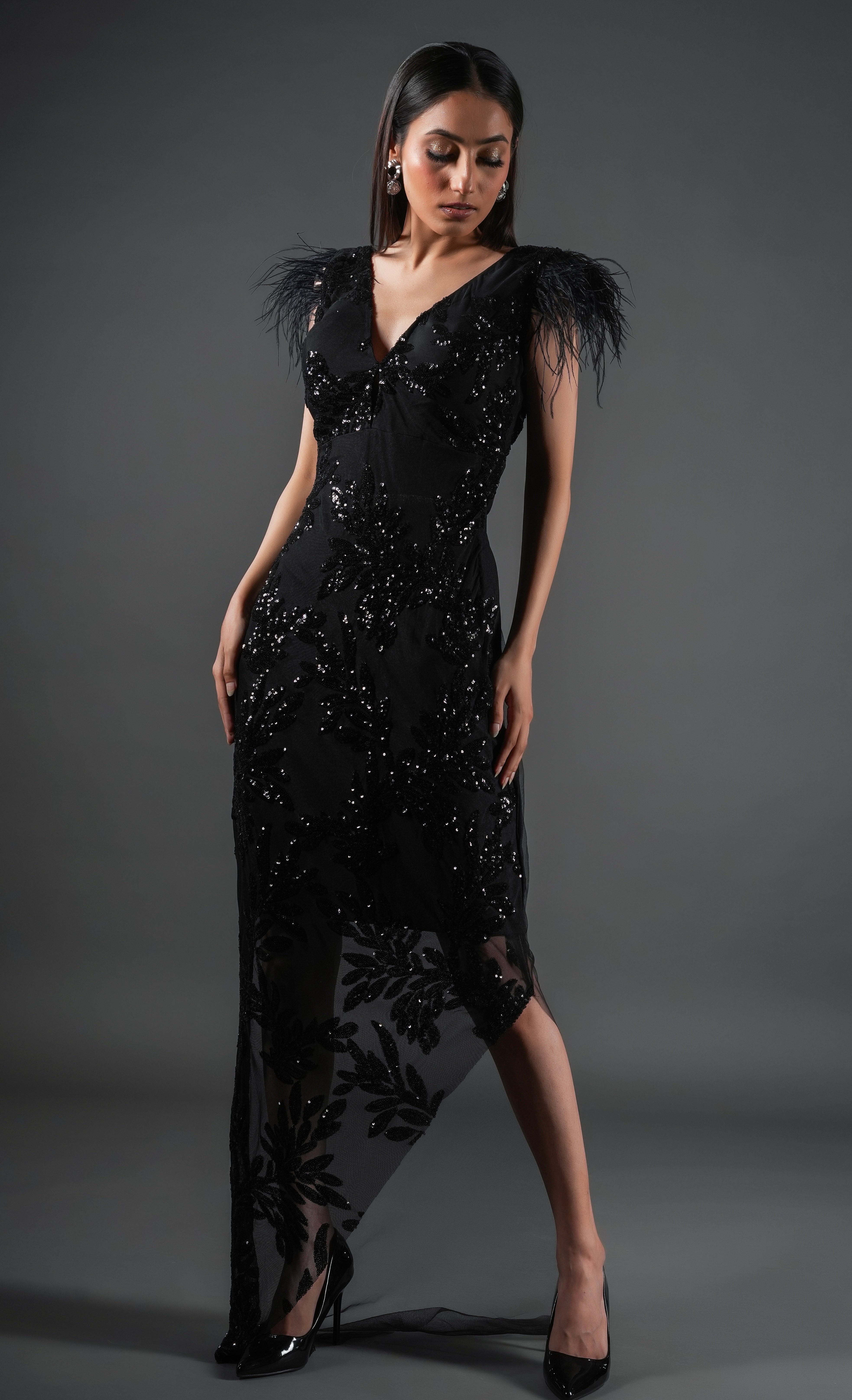 BLACK COCKTAIL DRESS WITH FEATHER DETAILING