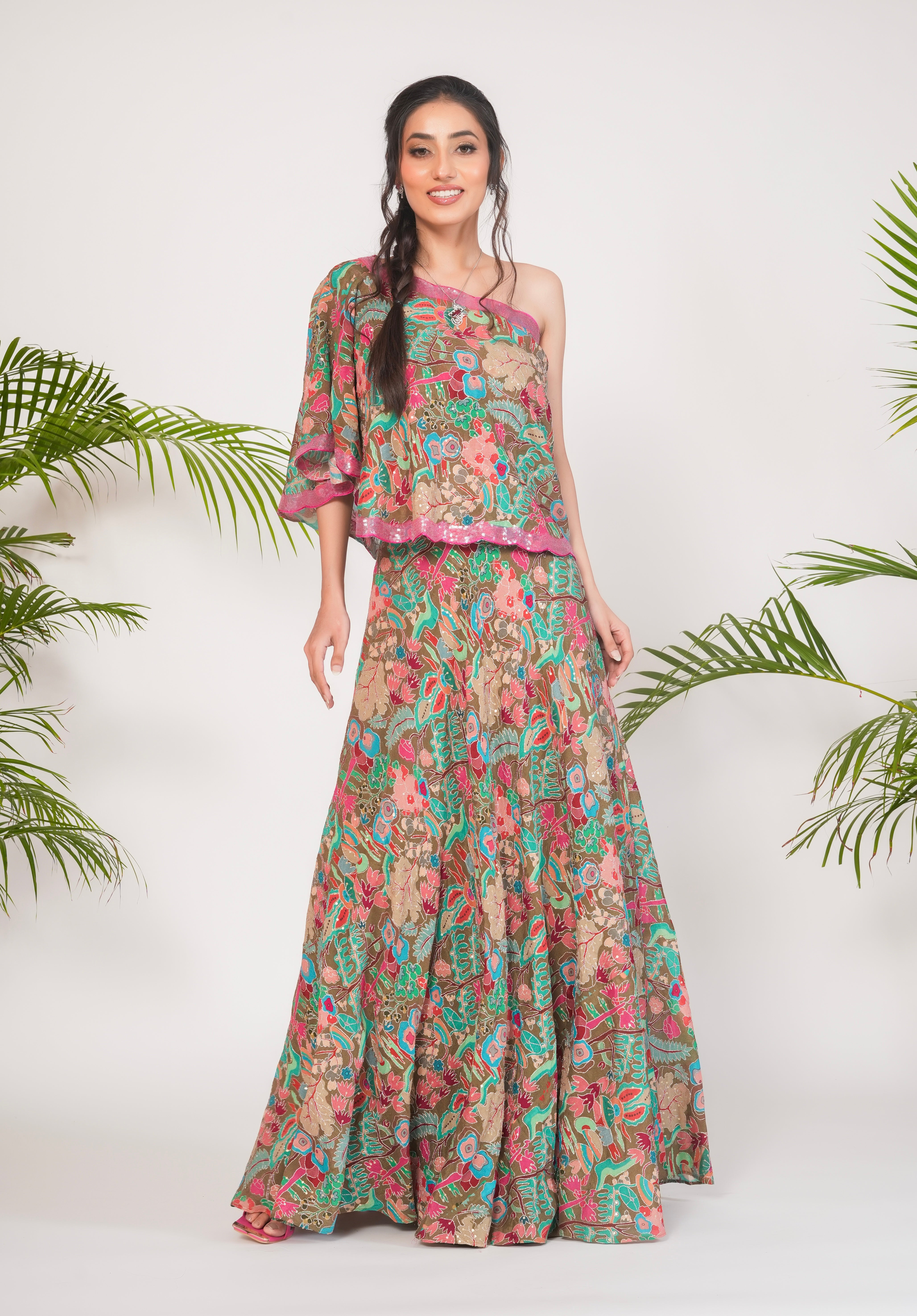 OLIVE GREEN CAPE WITH SKIRT