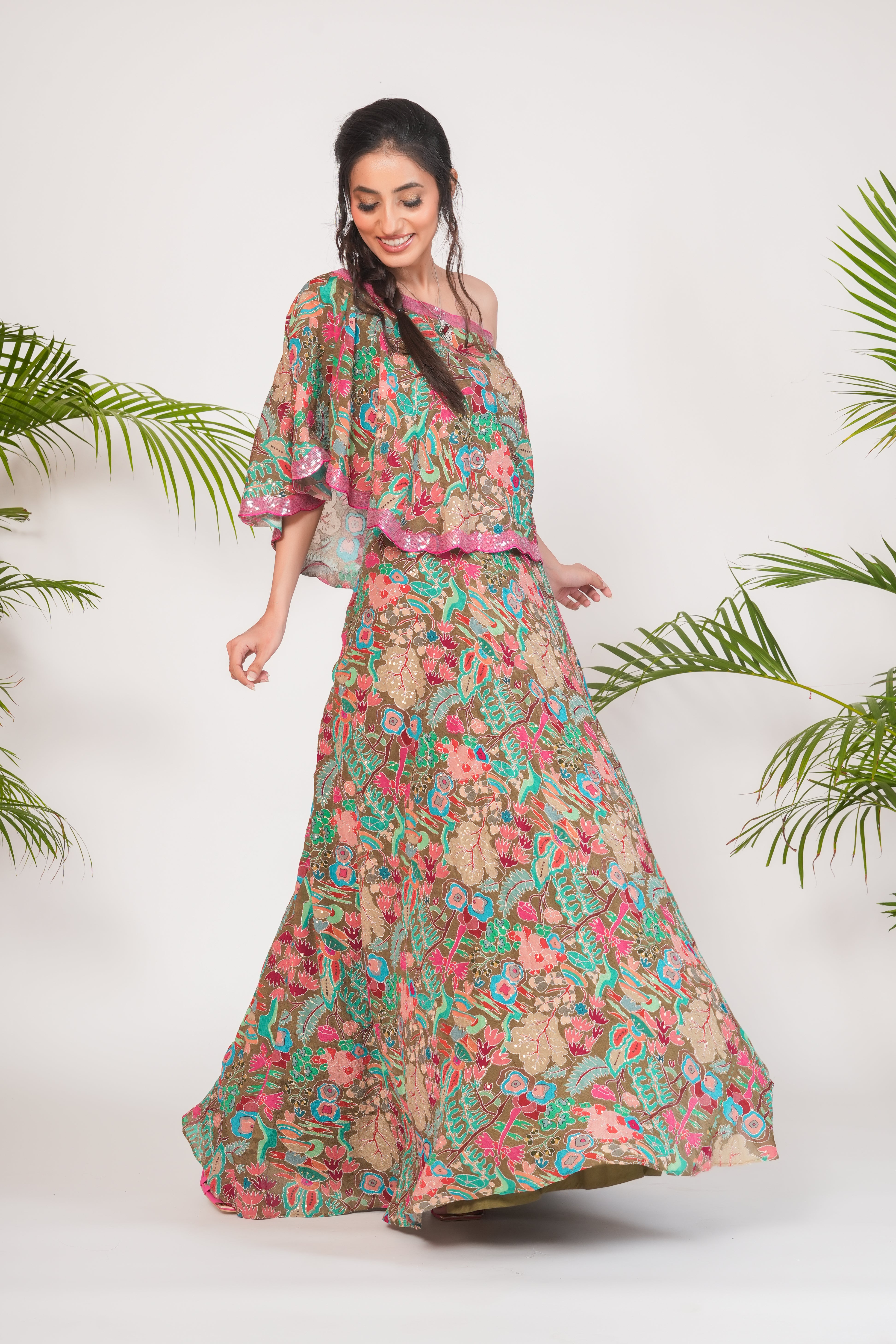 OLIVE GREEN CAPE WITH SKIRT