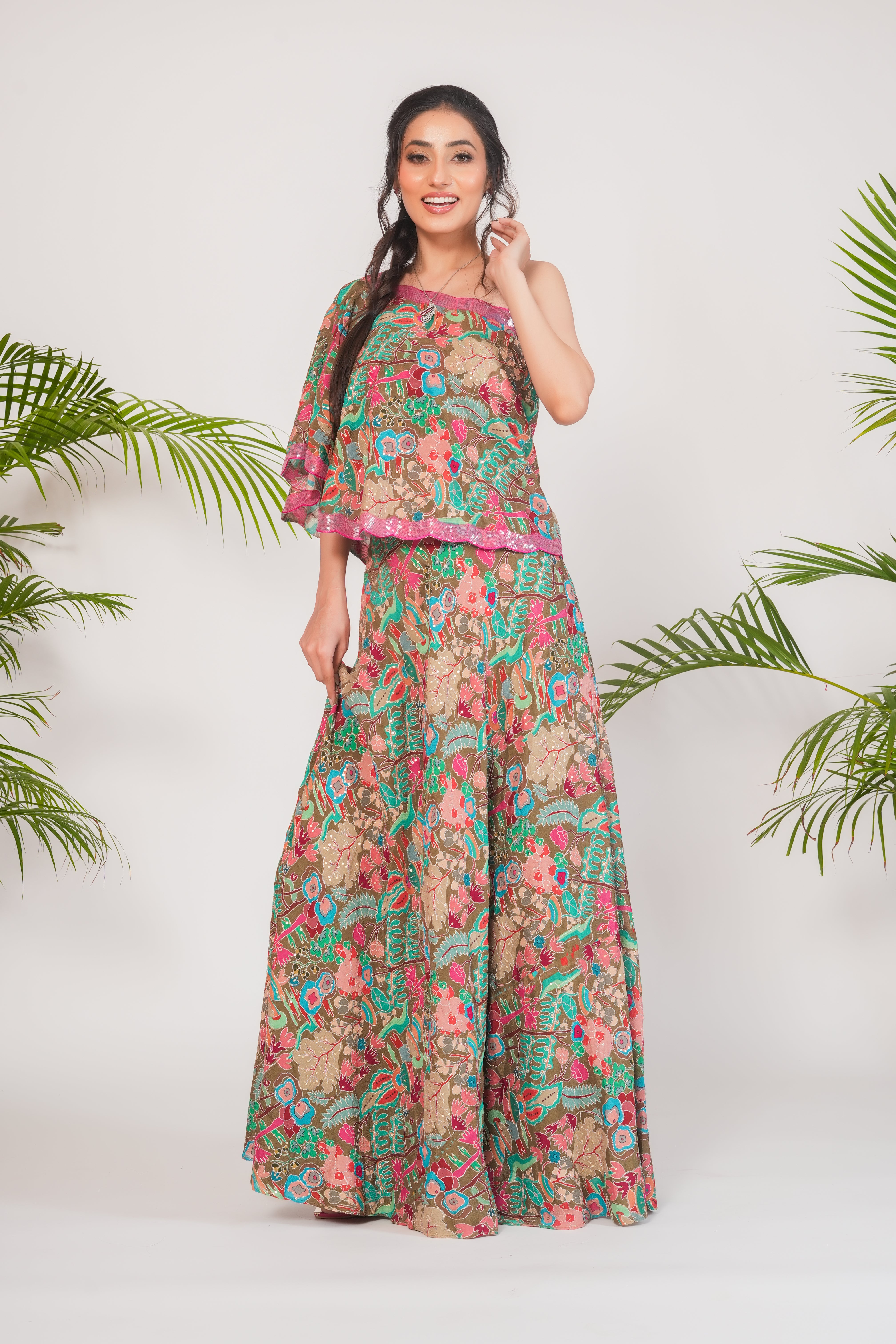 OLIVE GREEN CAPE WITH SKIRT