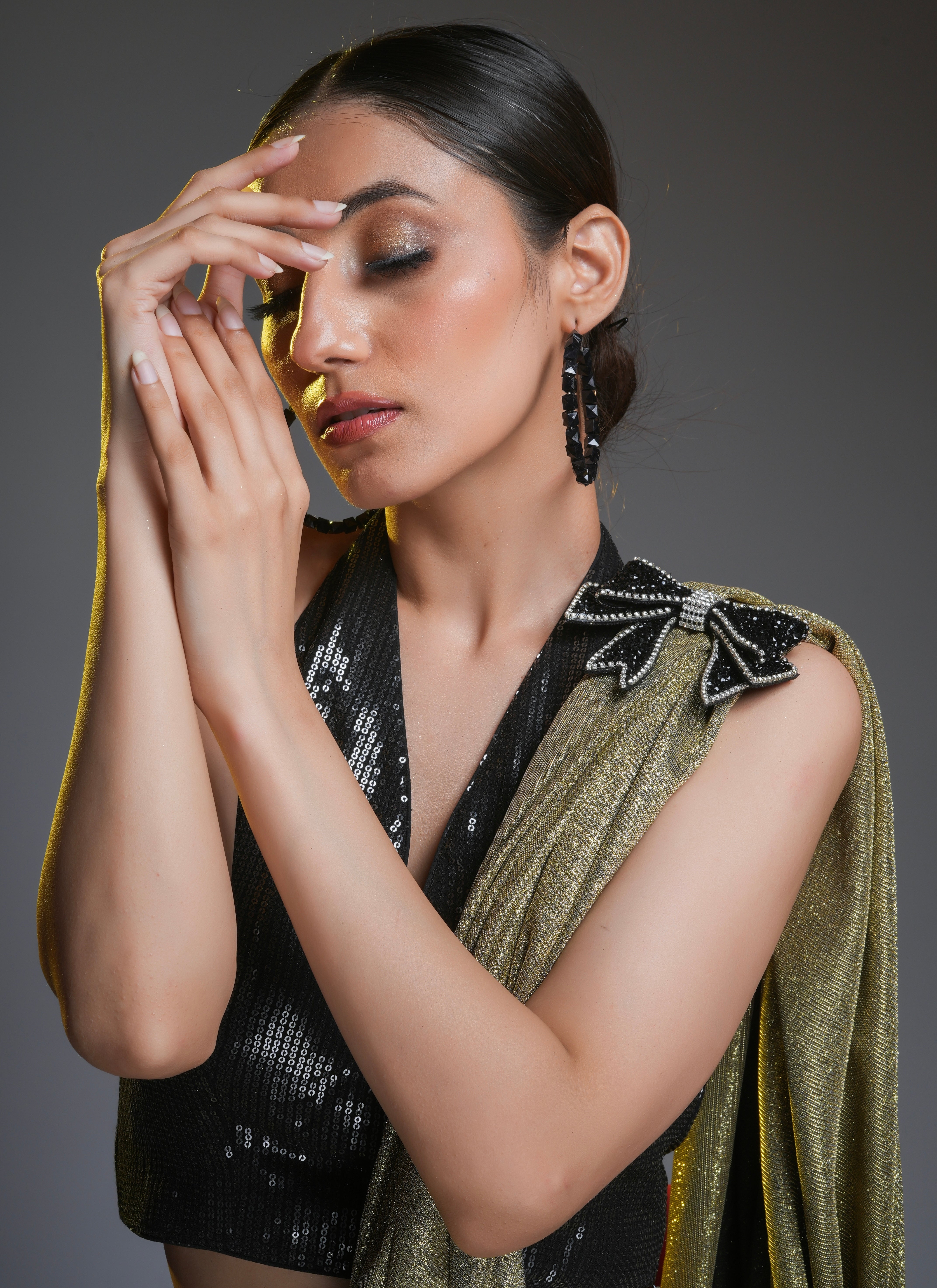 GOLD SHIMMER PRE DRAPED SAREE